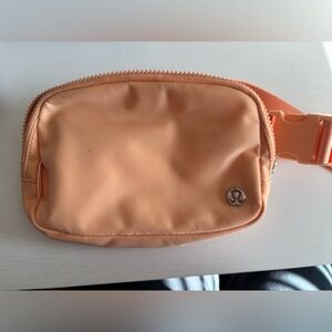 Lululemon belt bag